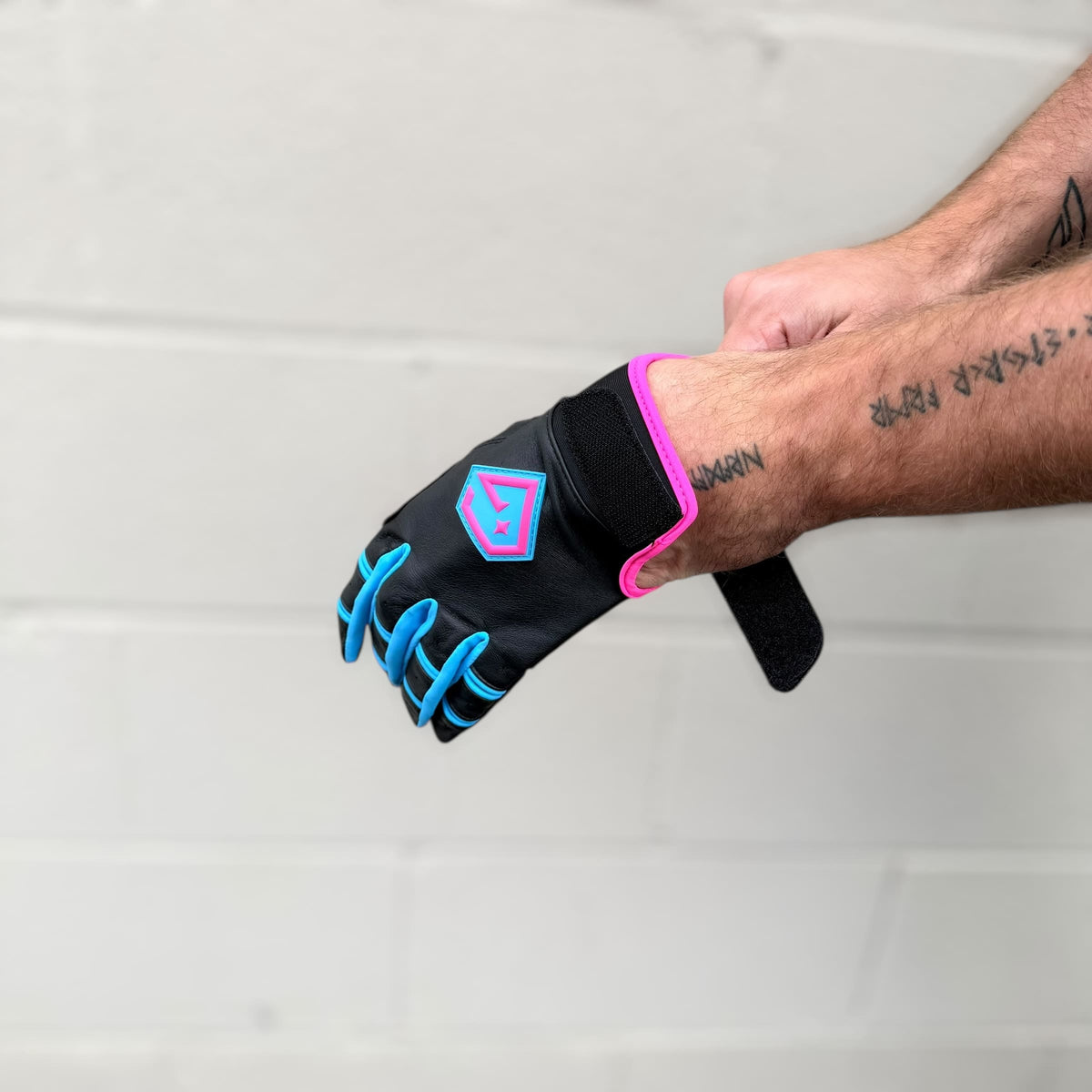 Gem Glove Prospector Short Cuff Batting Glove - Black/Red product image 9, provided for visual reference and product detail