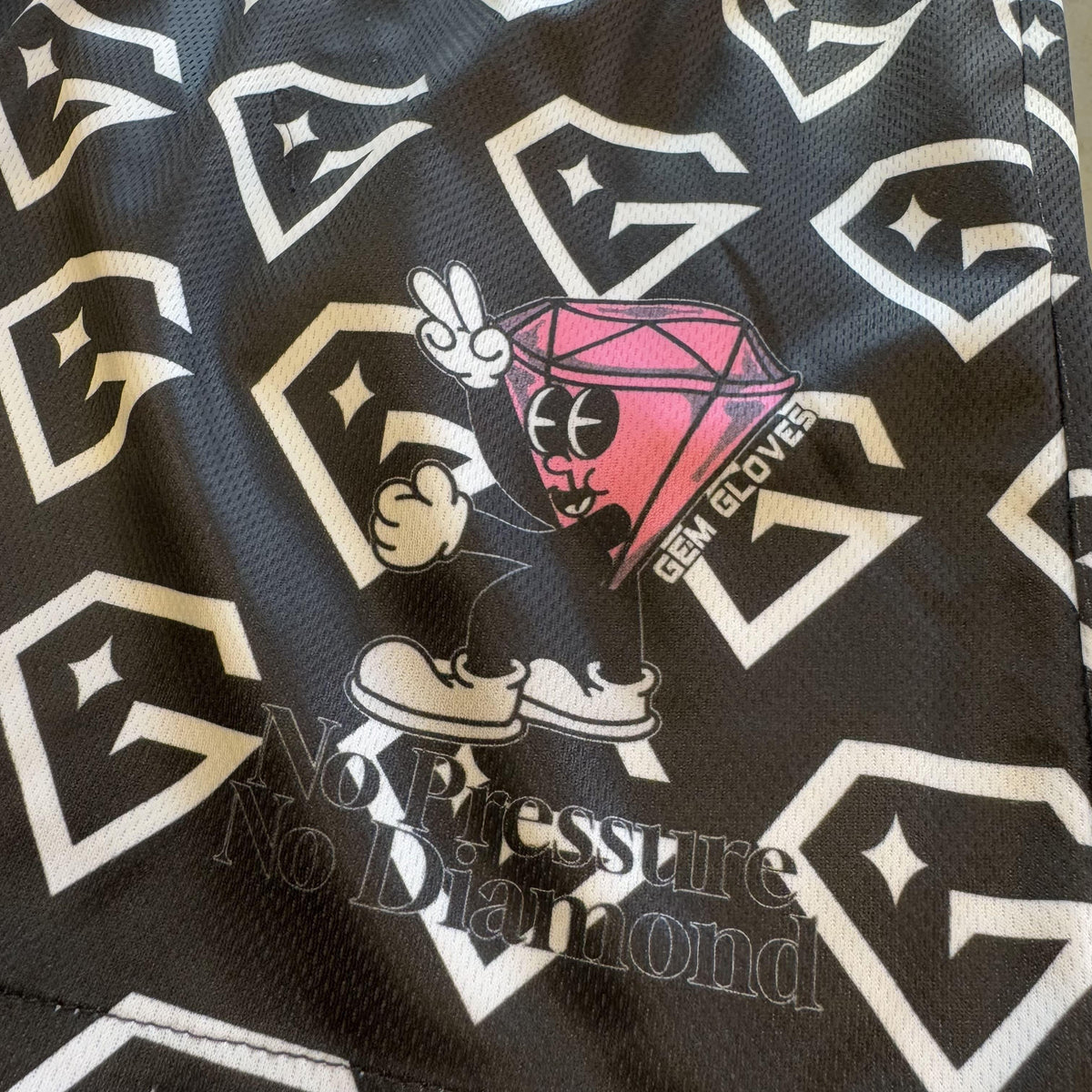 Gem Gloves Mesh Shorts - Diamond Drip - Black/White product image 3, provided for visual reference and product detail review